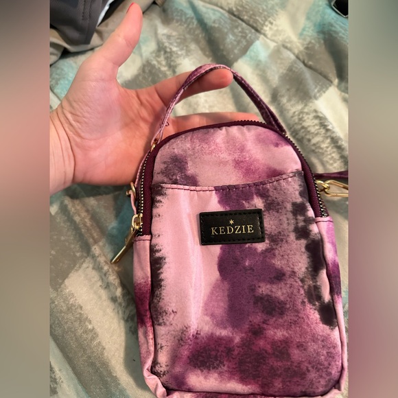 Kedzie Crosstown Crossbody Purse - Picture 6 of 6